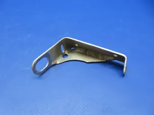 Beech 58 Baron Woodward Prop Governor Bracket P/N 35-944051-13 (1025-197)